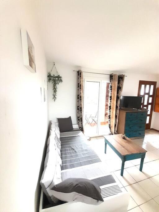 Le Cocouning Apartment Ceyras Exterior photo